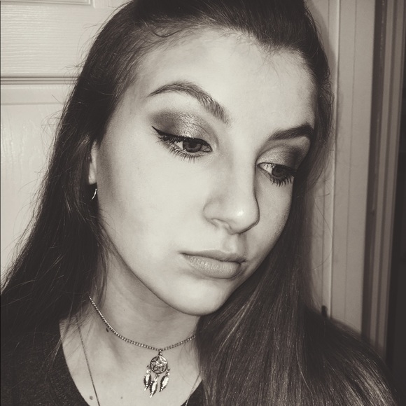 Meet your Posher, Riley - Picture 1 of 1